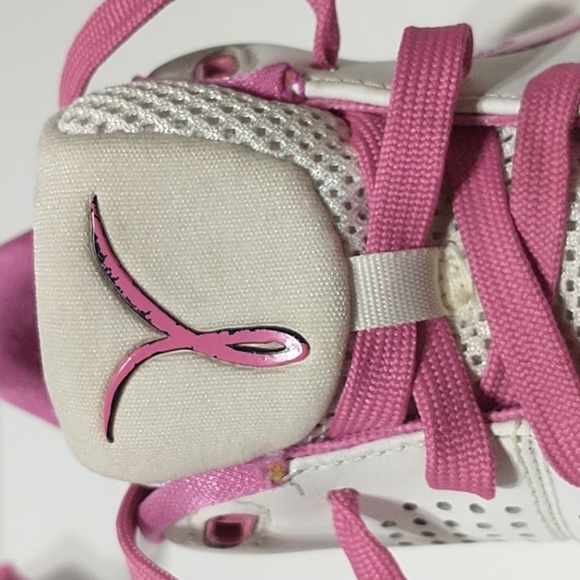 Vintage Nike Breast Cancer Ribbon white leather women size 8.5 - Picture 7 of 12